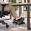 Ergonómikus állítható dőlésszögű és magasságú lábtámasz masszázsgörgőkkel